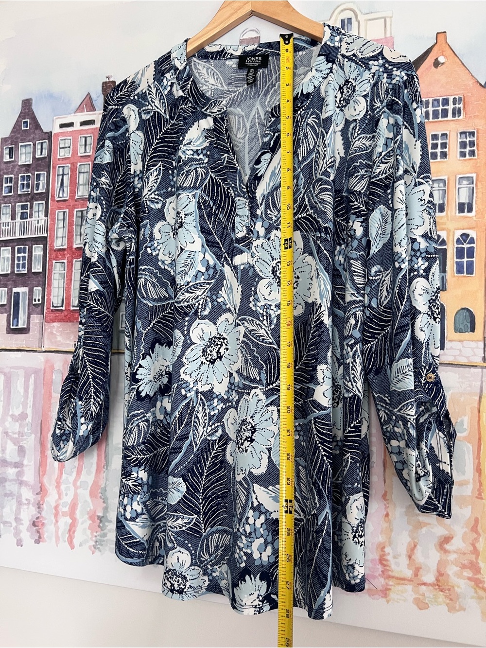 Jones New York Navy and Light Blue Floral Blouse Size Large - Picture 4 of 6